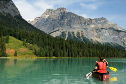 aw_canada_yoho_park_boat.jpg