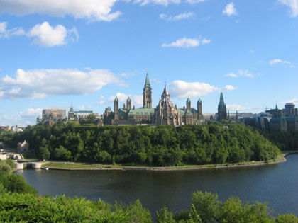 aw_ottawa_parliament_hill.jpg