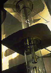 Particle accelerator